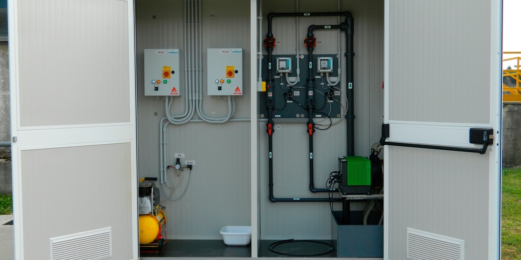 Analysis container solution with automatic dosing system.