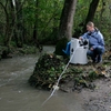 使用Liquiport CSP44移动式水质采样仪进行全自动河水采样。