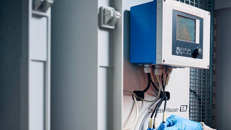 Endress+Hauser offers panel solutions for the monitoring of drinking water treatment processes.