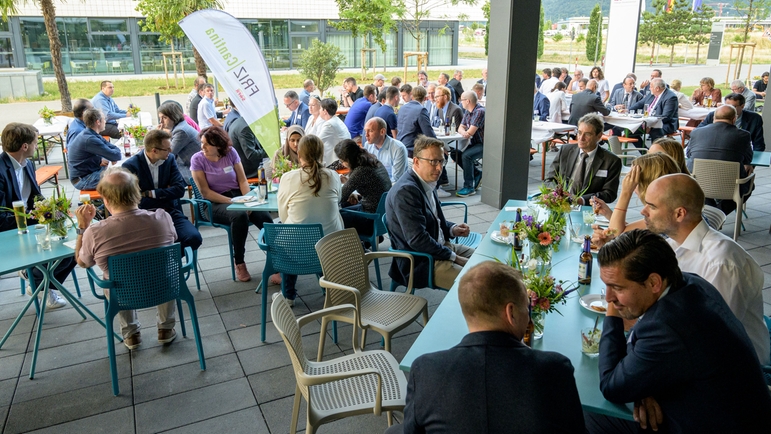 Endress+Hauser举办弗莱堡创新中心落成典礼。